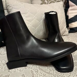 Balance Collection Sleek Black Men's Boots